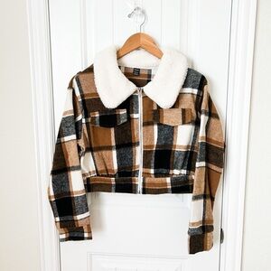 NWOT Cropped SHEIN Plaid Jacket Size Small